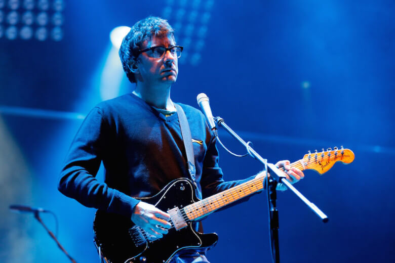 Graham Coxon mit Gibson Les Paul Custom Graham Coxon mit seiner Gibson Les Paul Custom