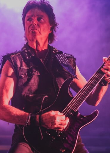 Andy Laroque mit seiner ESP LTD ALR-II QM STP