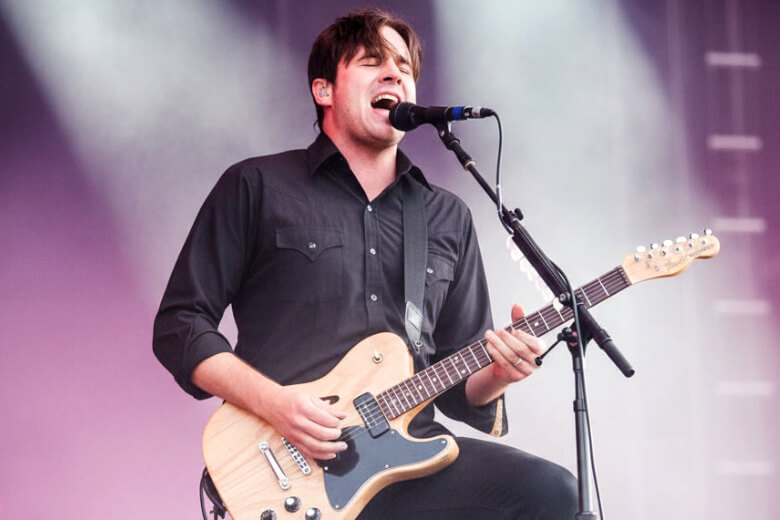 Jim Adkins mit seiner Fender JA-90 Telecaster