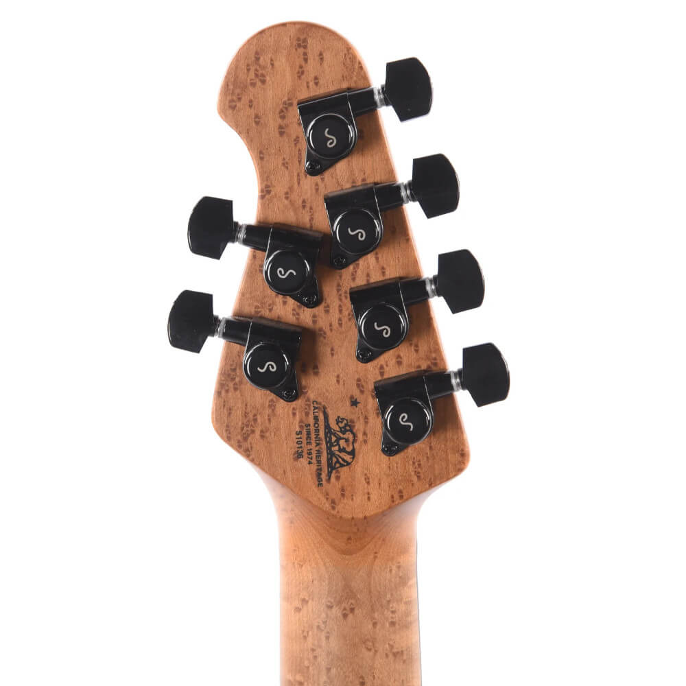 Rabea Massaad Music Man Signature Sabre Vileblood Bild 06 Rabea Massaad Music Man Signature Sabre Vileblood Bild 06